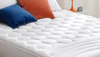 Bedsure Queen Mattress Pad